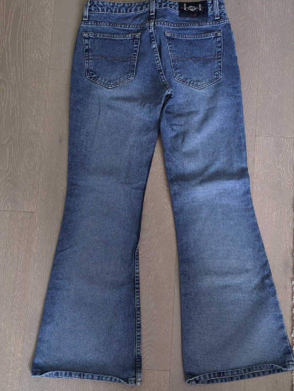 l.e.i Vintage Women's Flare Jeans in Blue Denim - Picture 6 of 6